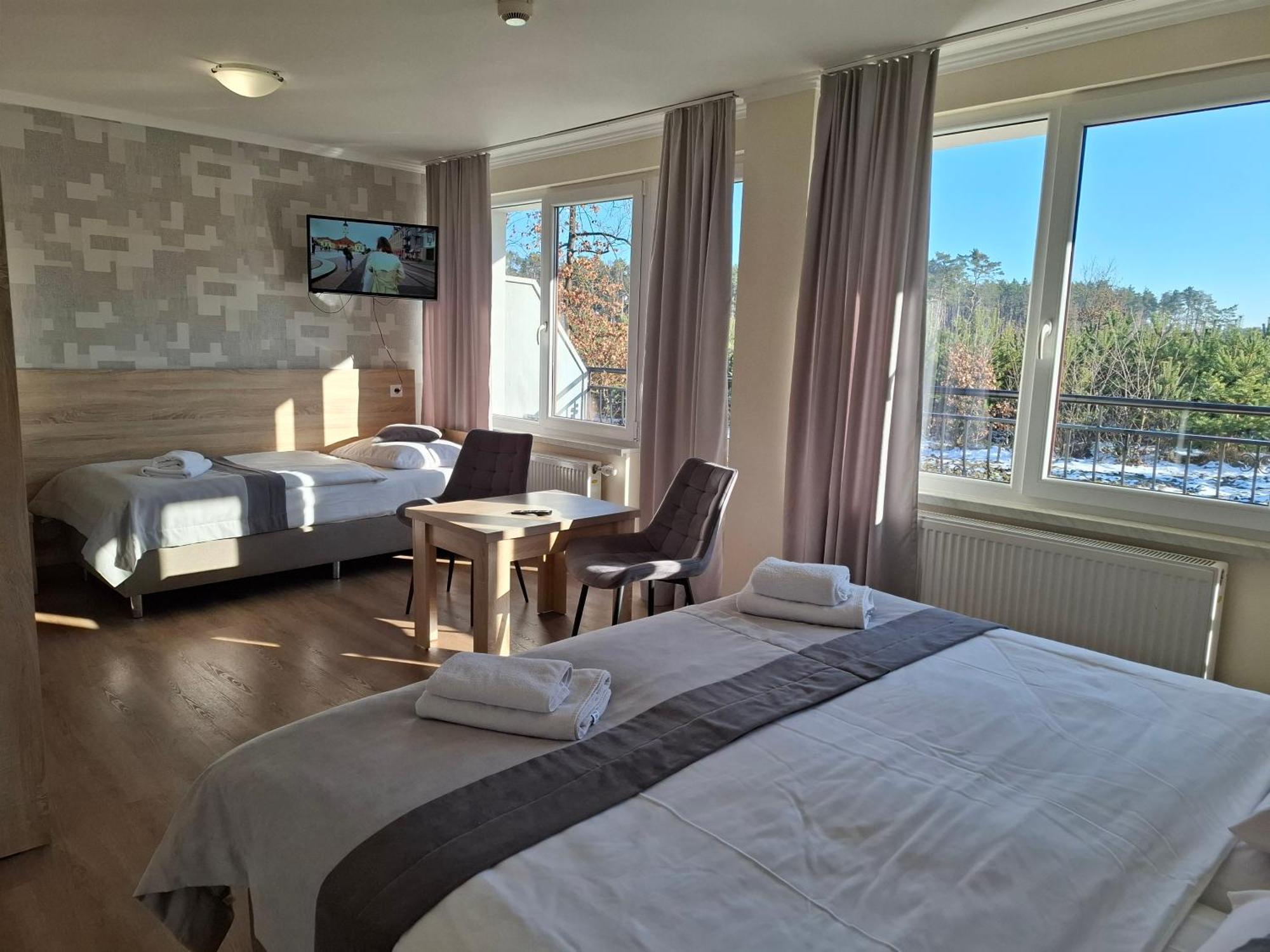 Wodnik Turawa Hotel Buitenkant foto