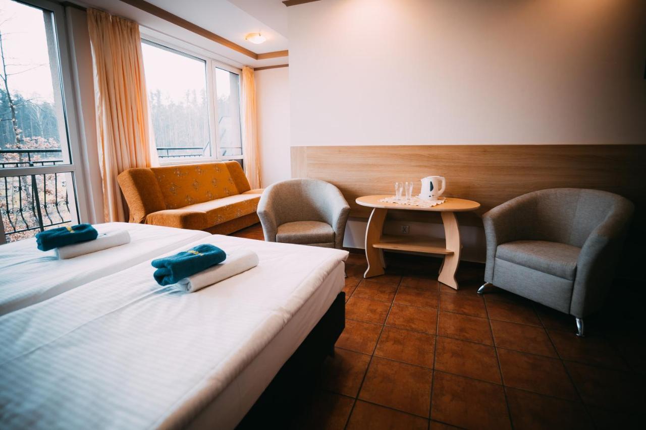 Wodnik Turawa Hotel Buitenkant foto