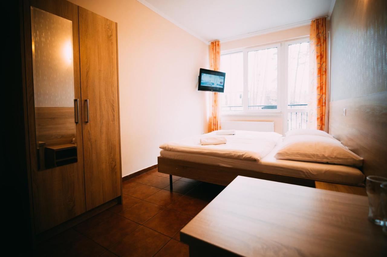 Wodnik Turawa Hotel Buitenkant foto