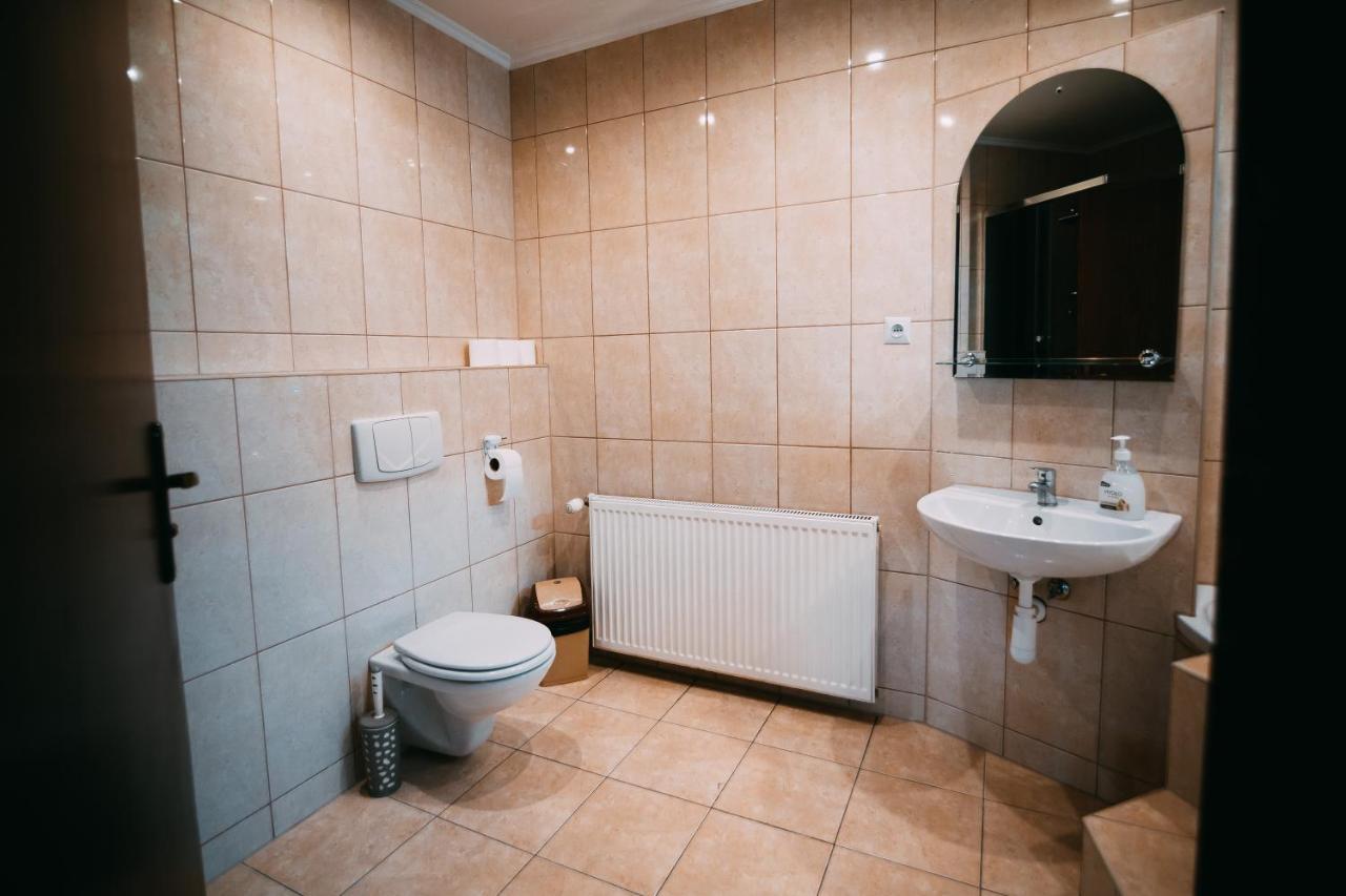 Wodnik Turawa Hotel Buitenkant foto
