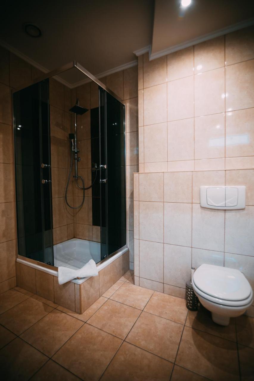 Wodnik Turawa Hotel Buitenkant foto