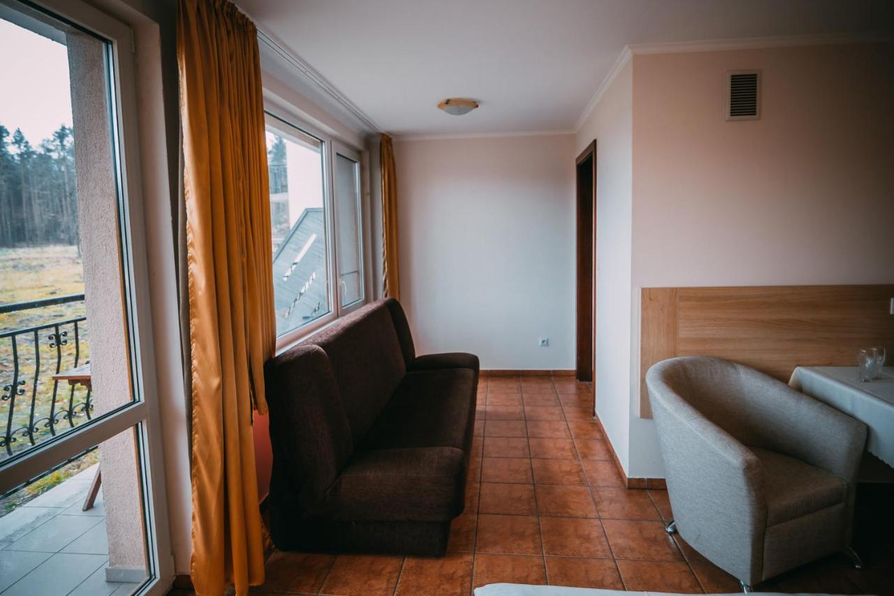Wodnik Turawa Hotel Buitenkant foto